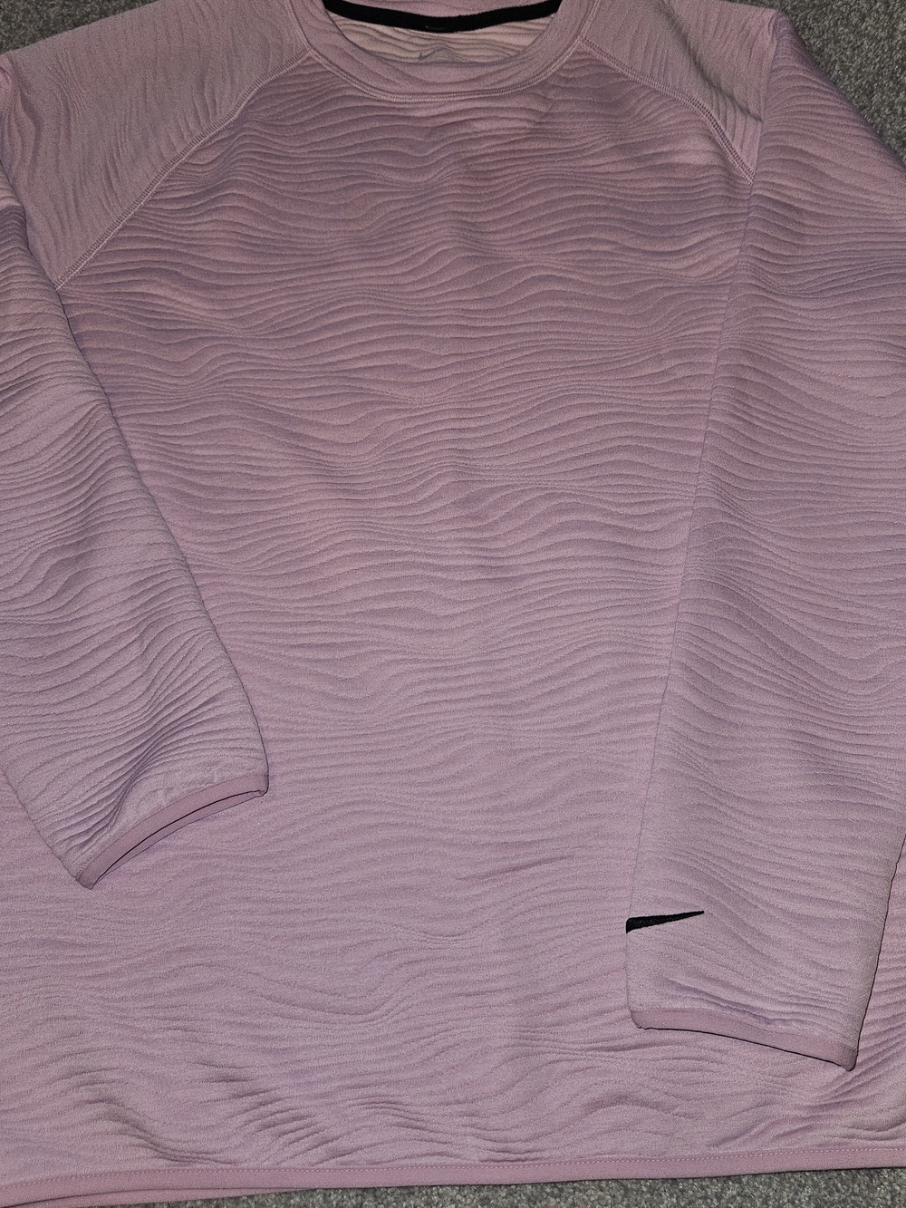 Nike Golf Dri-Fit Tour Wavy Textured Crewneck Sweatshirt in Light Pink